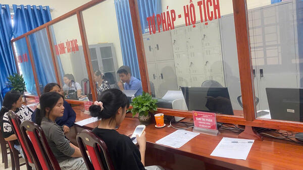 TĂNG CƯỜNG THỰC HIỆN DỊCH VỤ CÔNG TRỰC TUYẾN -TIỆN LỢI, NHANH CHÓNG, MINH BẠCH
