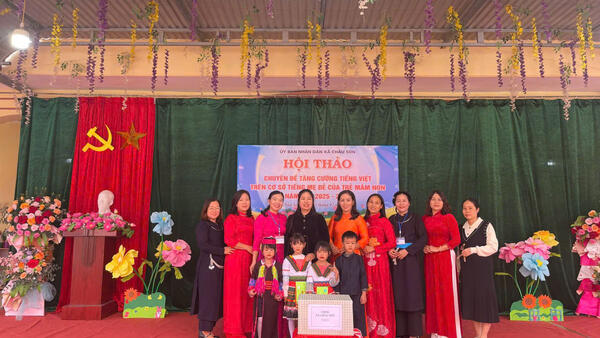 HỘI THẢO TĂNG CƯỜNG TIẾNG VIỆT CHO TRẺ MẦM NON: SẮC MÀU VĂN HÓA – DẤU ẤN GIÁO DỤC TẠI CHÂU SƠN
