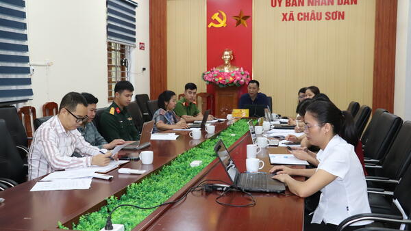 HỘI NGHỊ ĐÁNH GIÁ CÔNG TÁC PHÁT TRIỂN KHCN, ĐỔI MỚI SÁNG TẠO, CHUYỂN ĐỔI SỐ VÀ TRIỂN KHAI ĐỀ ÁN 06