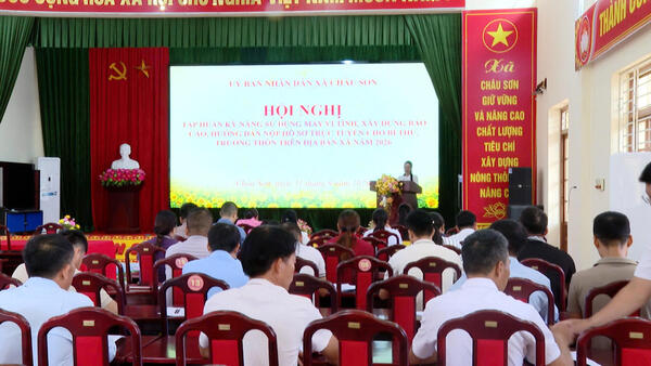 CHÂU SƠN TẬP HUẤN KỸ NĂNG SỬ DỤNG MÁY VI TÍNH CHO CÁN BỘ THÔN